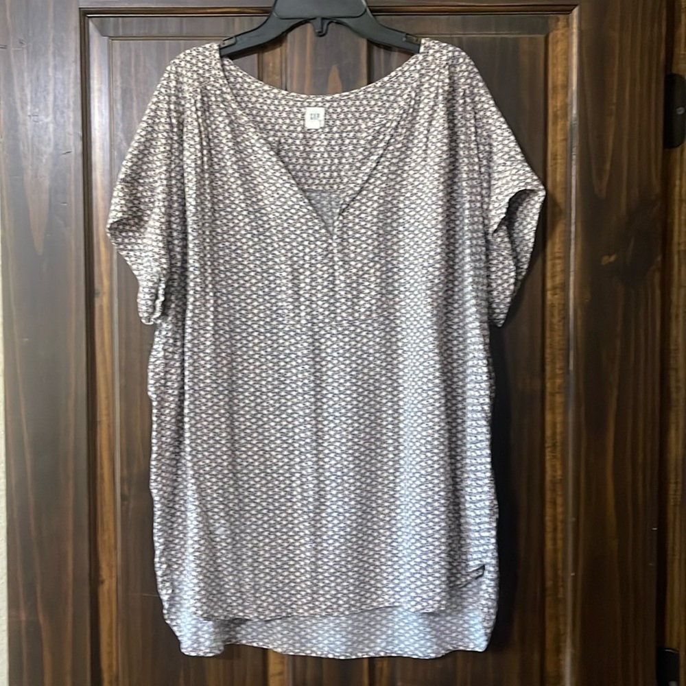 Women’s Flowy Floral Gap Short Sleeve Top Size L